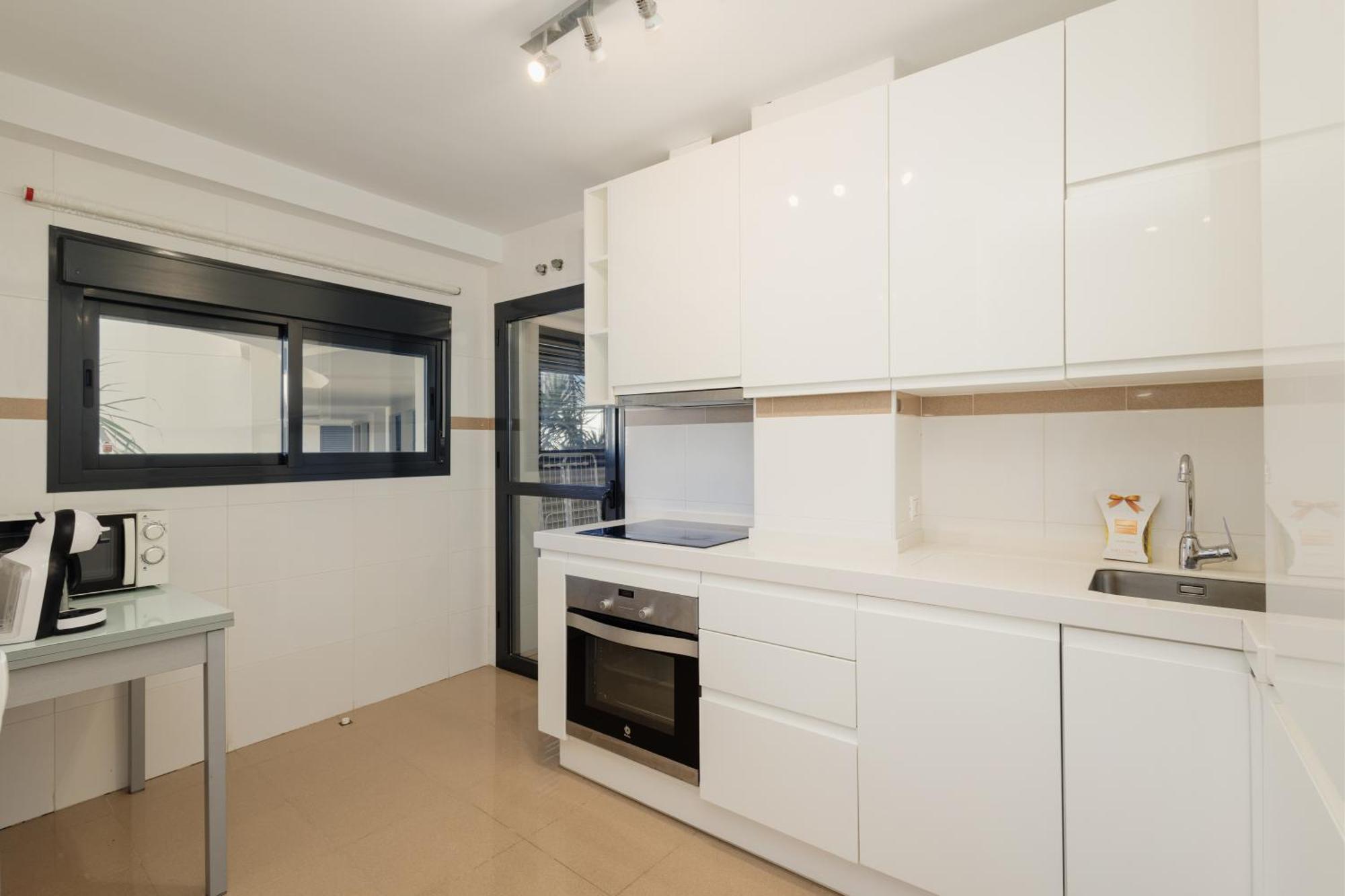 First-Line Beach, Terrace And Pool With Incredible Sea Views, New Golden Mile Estepona Exterior photo
